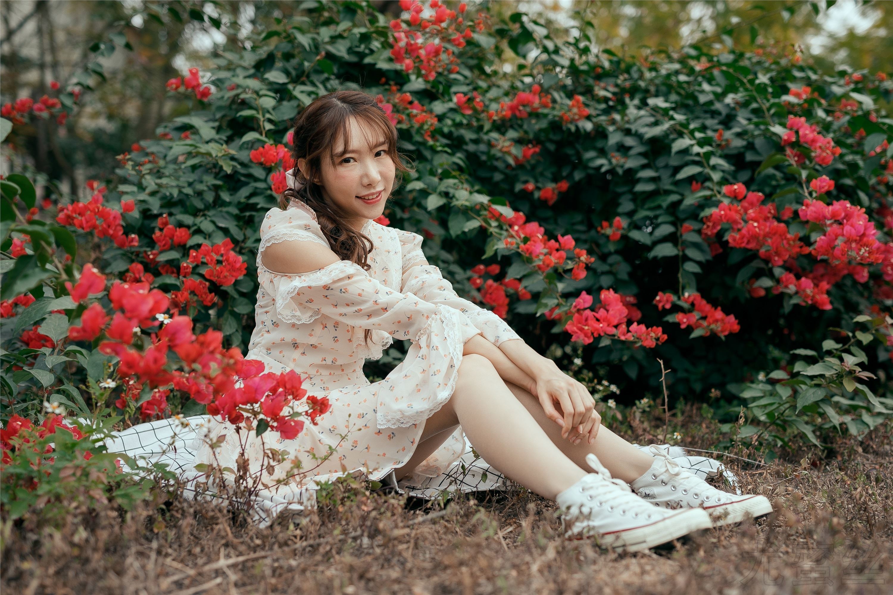 尤蜜丝 穿搭写真 NO.041